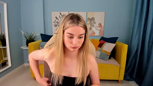 SweetyLicky online show from 10-22-25, 04:17