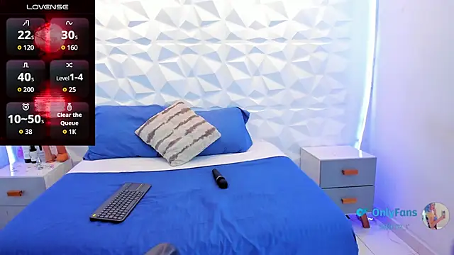 salem cute online show from 09-09-25, 02:43