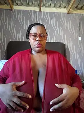 BoobsQueen46K online show from 06-15-26, 11:54