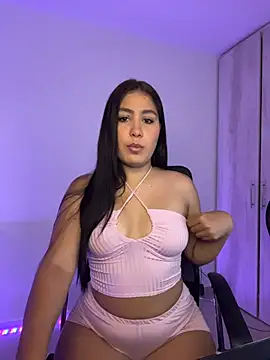 Snapshot of OriannaLuna chatting on 10-24-25, 12:20 OriannaLuna online show from 10-24-25, 12:20