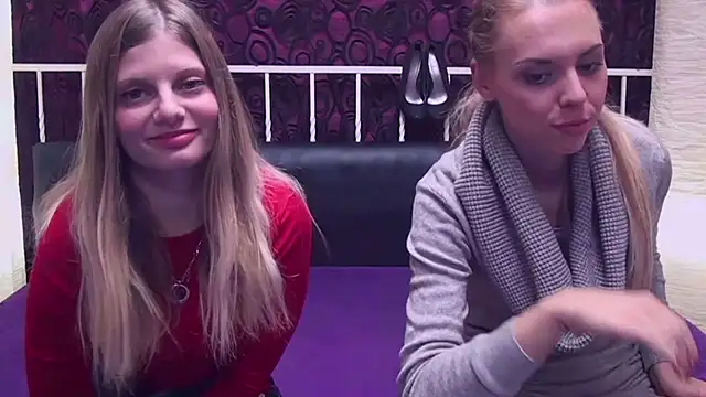 BlondeWitches online show from 11-25-25, 10:04