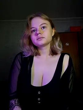 Snapshot of SlipperSherry chatting on 11-01-25, 08:46 SlipperSherry online show from 11-01-25, 08:46