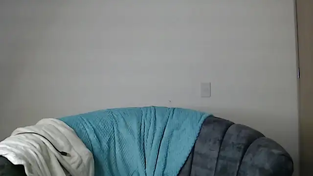 Snapshot of -Ivonny chatting on 09-30-25, 11:00 -Ivonny online show from 09-30-25, 11:00
