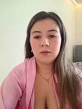 Sophie del Castillo online show from 05-12-26, 04:24