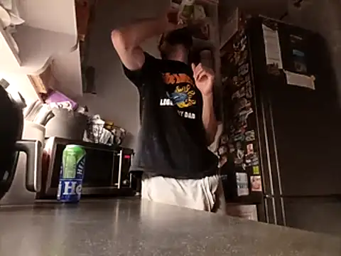 Snapshot of Donowan86 chatting on 03-03-26, 10:17 Donowan86 online show from 03-03-26, 10:17