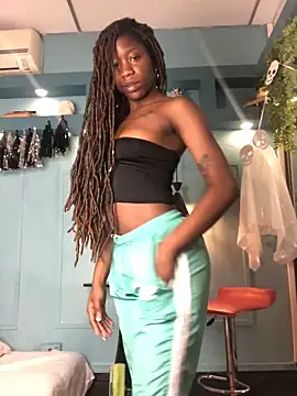 MichellePose online show from 10-28-25, 12:26