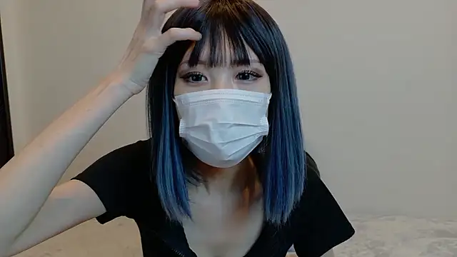 sarina at online show from 03-25-26, 04:23