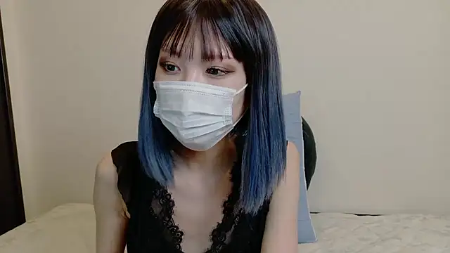 sarina at online show from 05-03-26, 09:36