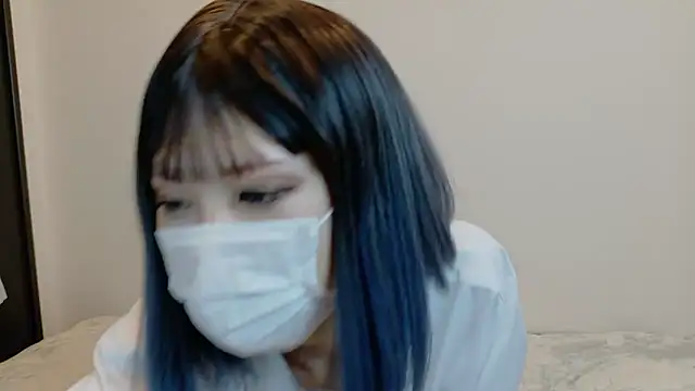 sarina at online show from 04-15-26, 04:40