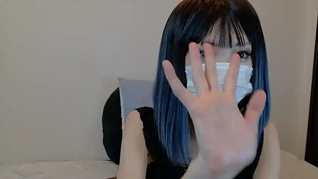 sarina at online show from 02-18-26, 04:21