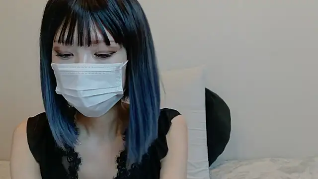 sarina at online show from 04-11-26, 07:27