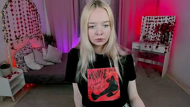 BellaMontgomery online show from 02-10-26, 01:10