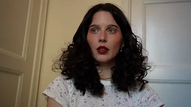 ellaa91 online show from 12-04-25, 11:20