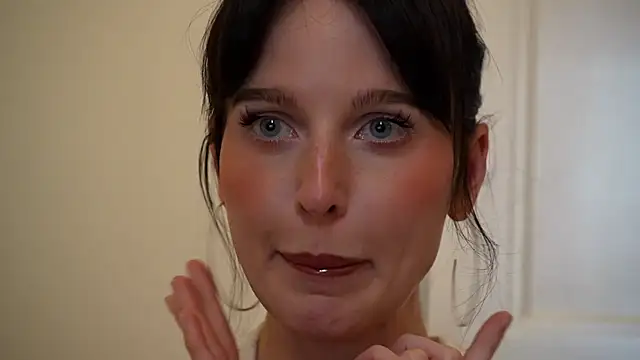 ellaa91 online show from 12-02-25, 12:29