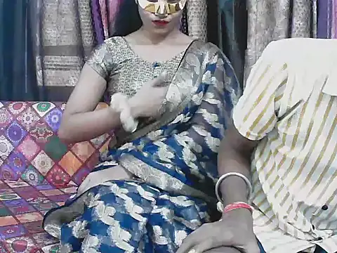 Snapshot of horny__couple_ chatting on 10-04-25, 07:54 horny couple online show from 10-04-25, 07:54