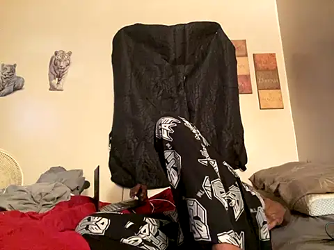 viceutk1 online show from 10-05-25, 12:34