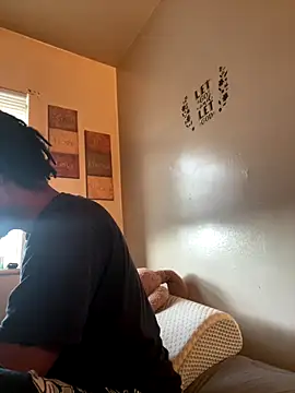 viceutk1 online show from 10-18-25, 11:56