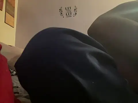 Snapshot of viceutk1 chatting on 02-10-26, 08:35 viceutk1 online show from 02-10-26, 08:35