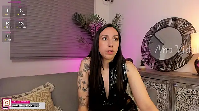 Miss norway online show from 10-03-25, 09:38