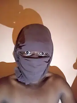 Snapshot of coverpage chatting on 02-14-26, 06:52 coverpage online show from 02-14-26, 06:52