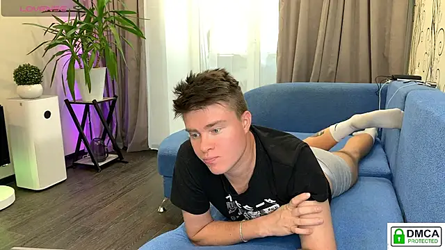 holy eggs 02 online show from 09-14-25, 04:57