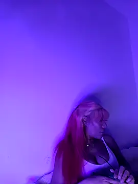 Snapshot of iamlalamilano chatting on 02-19-26, 03:42 iamlalamilano online show from 02-19-26, 03:42