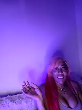 Snapshot of iamlalamilano chatting on 02-15-26, 10:20 iamlalamilano online show from 02-15-26, 10:20