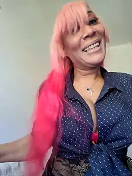 Snapshot of iamlalamilano chatting on 02-28-26, 02:28 iamlalamilano online show from 02-28-26, 02:28