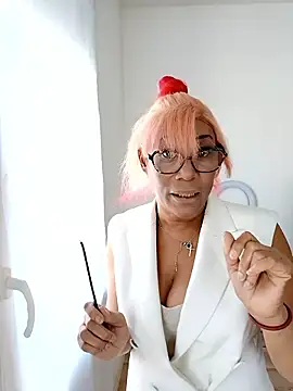 iamlalamilano online show from 04-08-26, 11:01