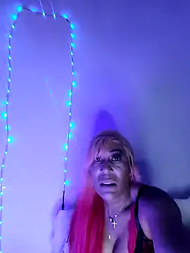 Snapshot of iamlalamilano chatting on 02-22-26, 05:36 iamlalamilano online show from 02-22-26, 05:36