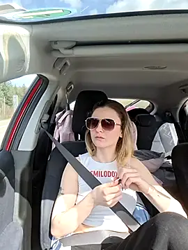 Melly4You online show from 04-05-26, 11:50