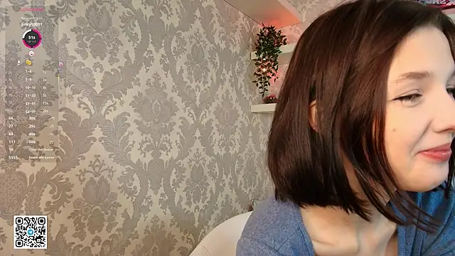 Snapshot of Fire_katie chatting on 09-09-25, 08:40 Fire katie online show from 09-09-25, 08:40