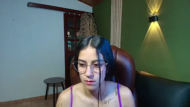 DanielaMonroe online show from 10-20-25, 08:42