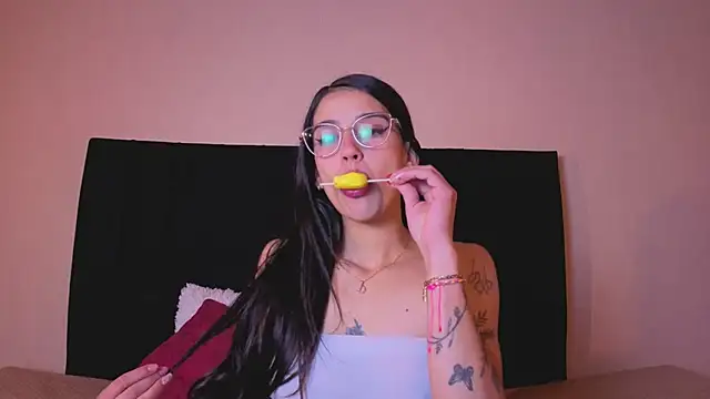 DanielaMonroe online show from 01-10-26, 01:01