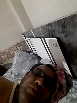 Hot-boy077 online show from 10-09-25, 05:24