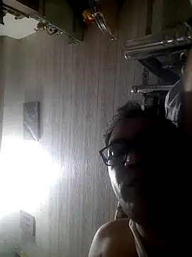 Hot-boy077 online show from 12-01-25, 09:32