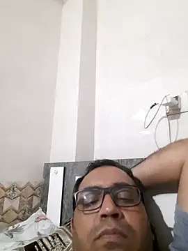 Hot-boy077 online show from 03-22-26, 10:28