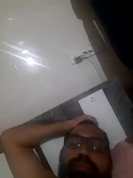 Hot-boy077 online show from 09-27-25, 04:35