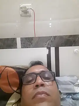 Hot-boy077 online show from 10-29-25, 09:52