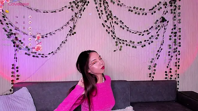 JenniferDavies online show from 10-22-25, 05:34