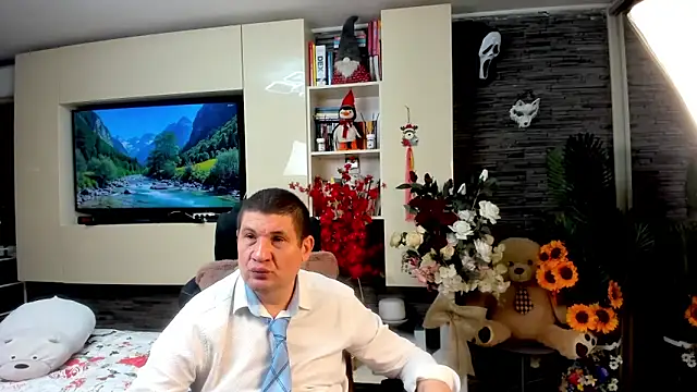 SpartacusDaddy48 online show from 05-27-26, 04:58