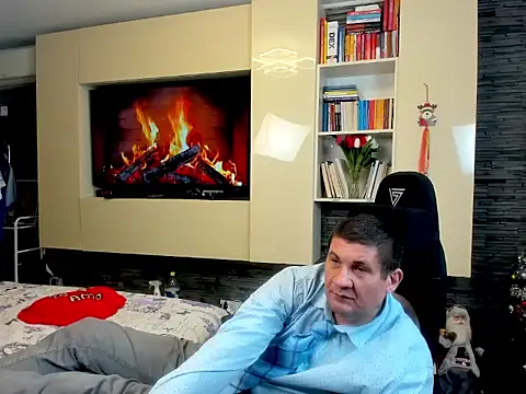 SpartacusDaddy48 online show from 02-11-26, 01:49