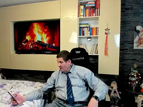 SpartacusDaddy48 online show from 02-16-26, 04:11