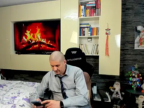 SpartacusDaddy48 online show from 02-16-26, 04:16