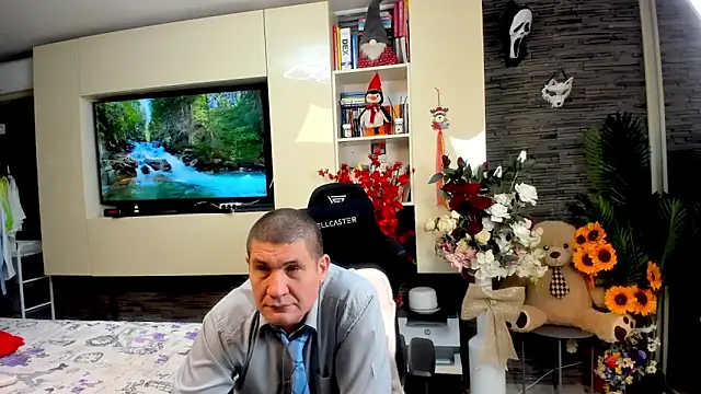 SpartacusDaddy48 online show from 05-11-26, 01:51