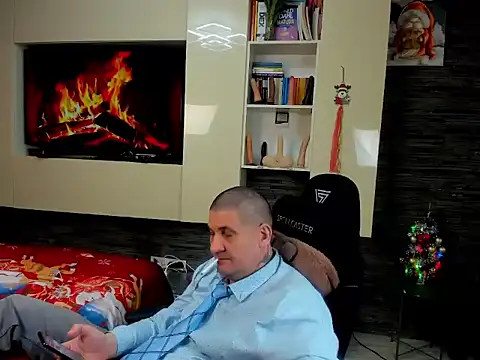 SpartacusDaddy48 online show from 01-07-26, 10:59