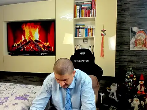 SpartacusDaddy48 online show from 02-23-26, 03:56