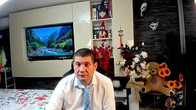 SpartacusDaddy48 online show from 05-22-26, 02:26