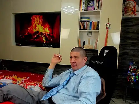 SpartacusDaddy48 online show from 01-08-26, 11:11