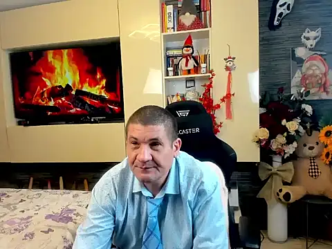 SpartacusDaddy48 online show from 03-08-26, 10:35